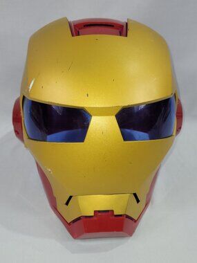 Iron Man 2 Electronic Talking Sounds 2010 Light-Up Helmet
